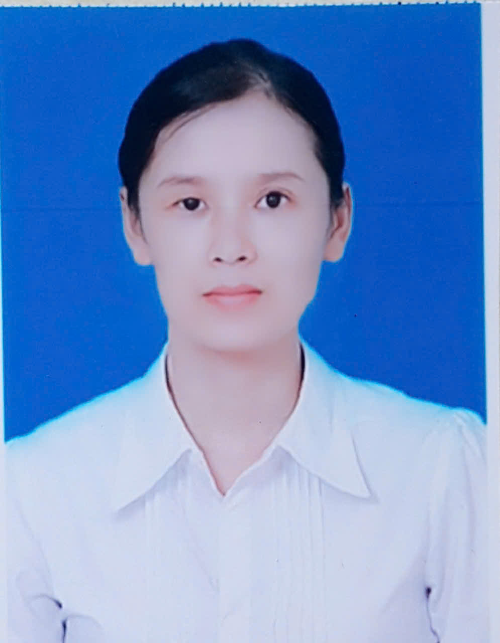 THỦY.jpg